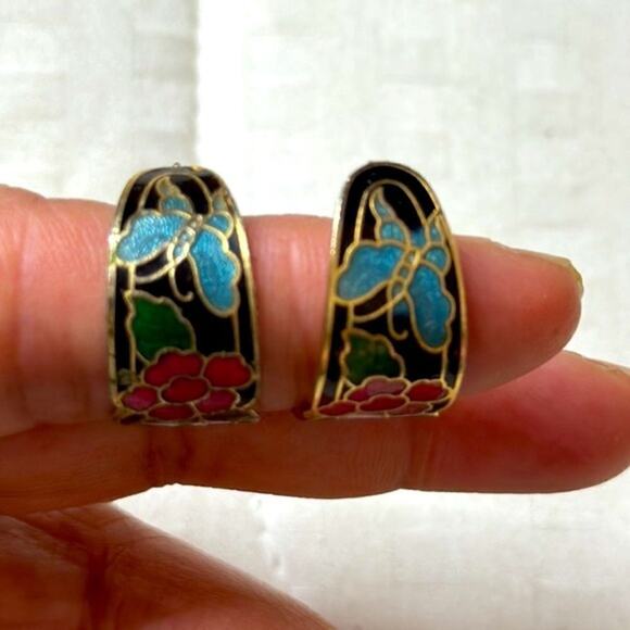 Vintage Cloisonné Black Butterfly Floral Earrings - Picture 11 of 12